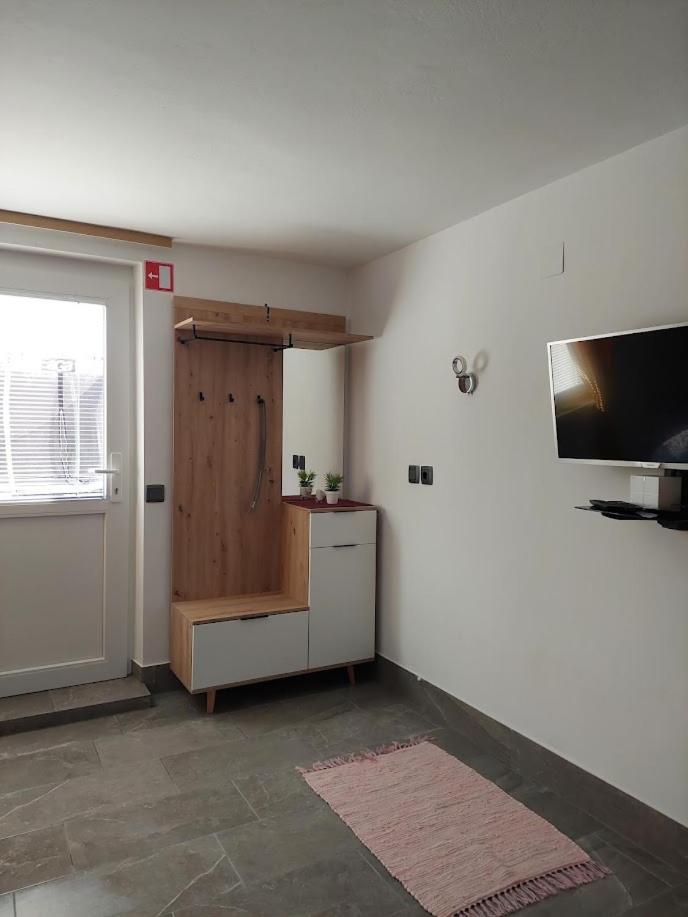 Apartma Zirovnik Cerklje na Gorenjskem Dış mekan fotoğraf