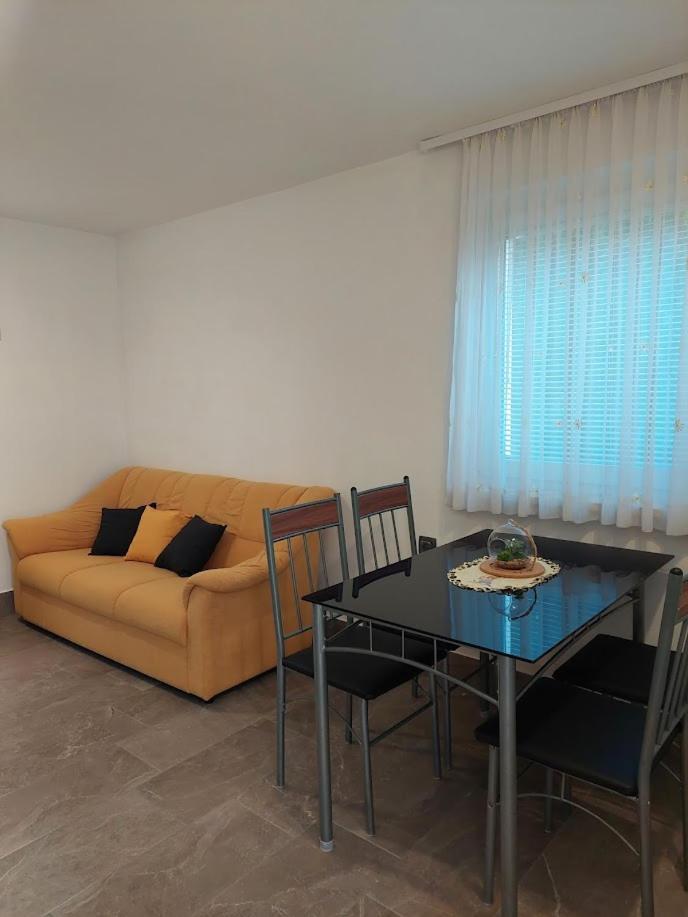 Apartma Zirovnik Cerklje na Gorenjskem Dış mekan fotoğraf
